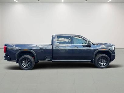 Used 2024 GMC Sierra 2500 Denali Ultimate w/ LPO, GMC Protection Package