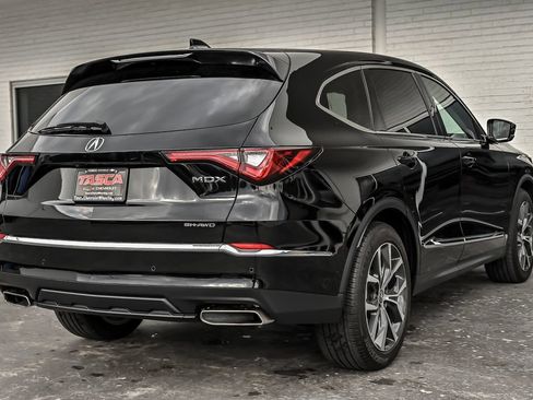 Used 2023 Acura MDX SH-AWD w/ Technology Package image 11