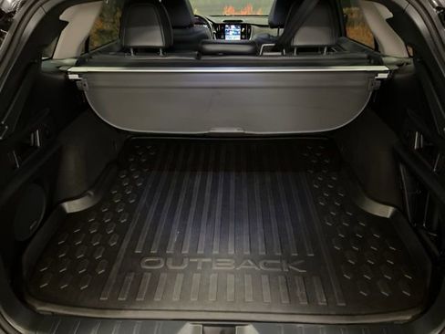 Used 2024 Subaru Outback Limited image 60