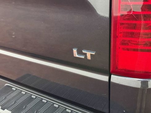 Used 2022 Chevrolet Silverado 1500 LT image 55