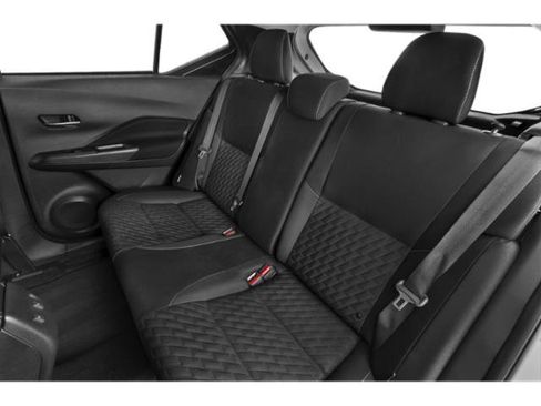 Used 2022 Nissan Kicks SV FWD image 16