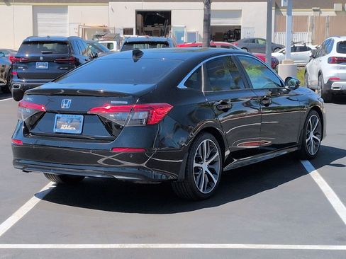 Used 2024 Honda Civic Touring image 10