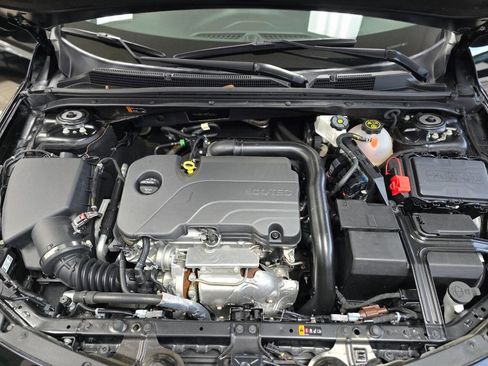 Used 2024 Chevrolet Malibu LT image 38