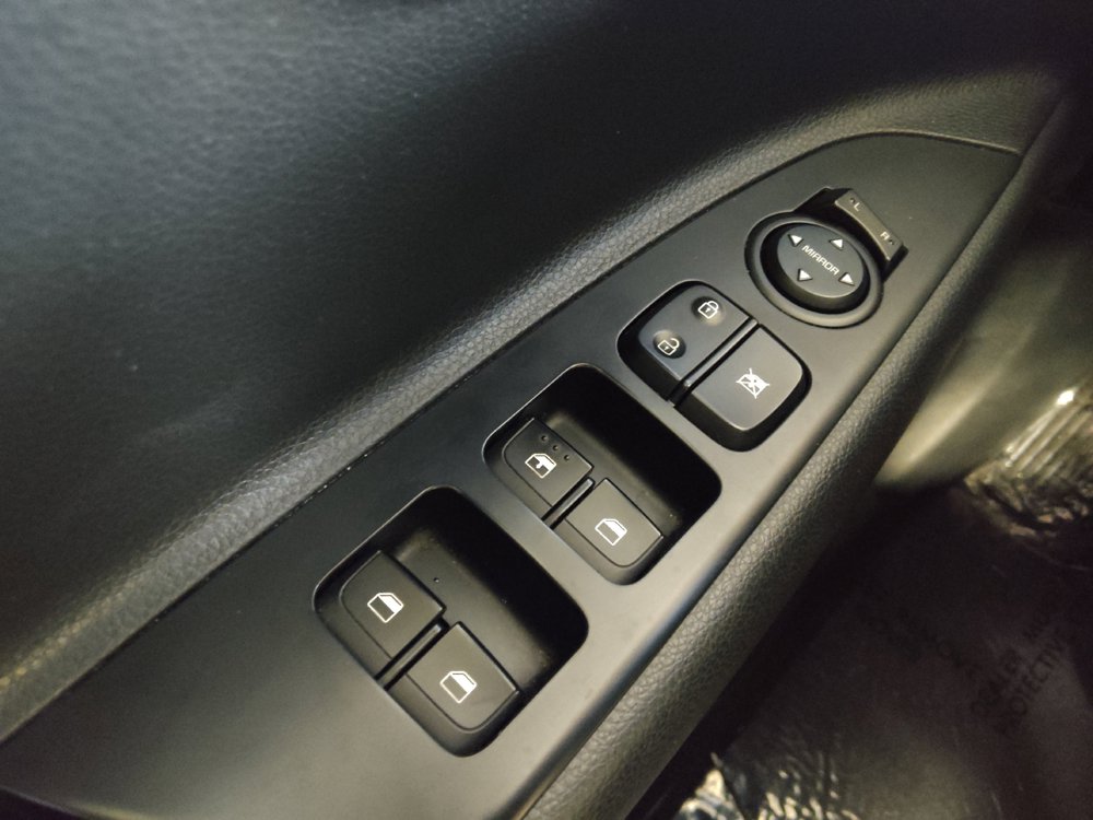 Used 2022 Kia Rio S FWD image 27