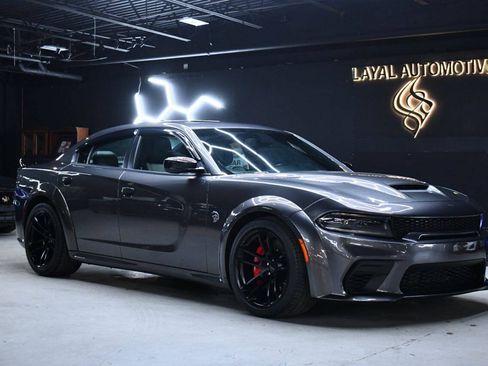 Used 2023 Dodge Charger SRT Hellcat w/ Harman/Kardon Audio Group RWD image 2