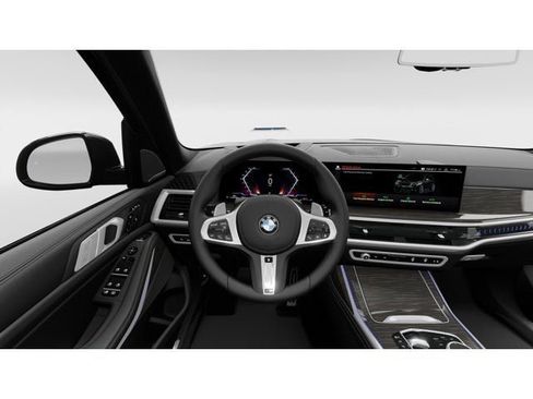 New 2026 BMW X7 xDrive40i w/ M Sport Package AWD/4WD image 14