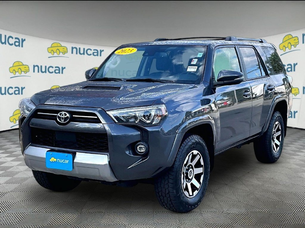 Used 2023 Toyota 4Runner TRD Off-Road Premium w/ Moonroof Package AWD/4WD image 3