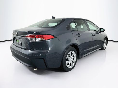 Used 2025 Toyota Corolla LE FWD image 9