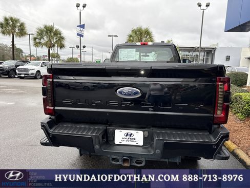 Used 2023 Ford F250 XL w/ STX Appearance Package image 3