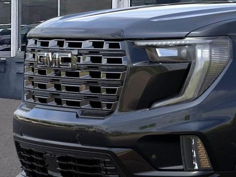 New 2026 GMC Acadia Denali Ultimate AWD/4WD image 13