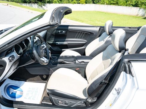 Used 2016 Ford Mustang Premium w/ Equipment Group 201A RWD image 13