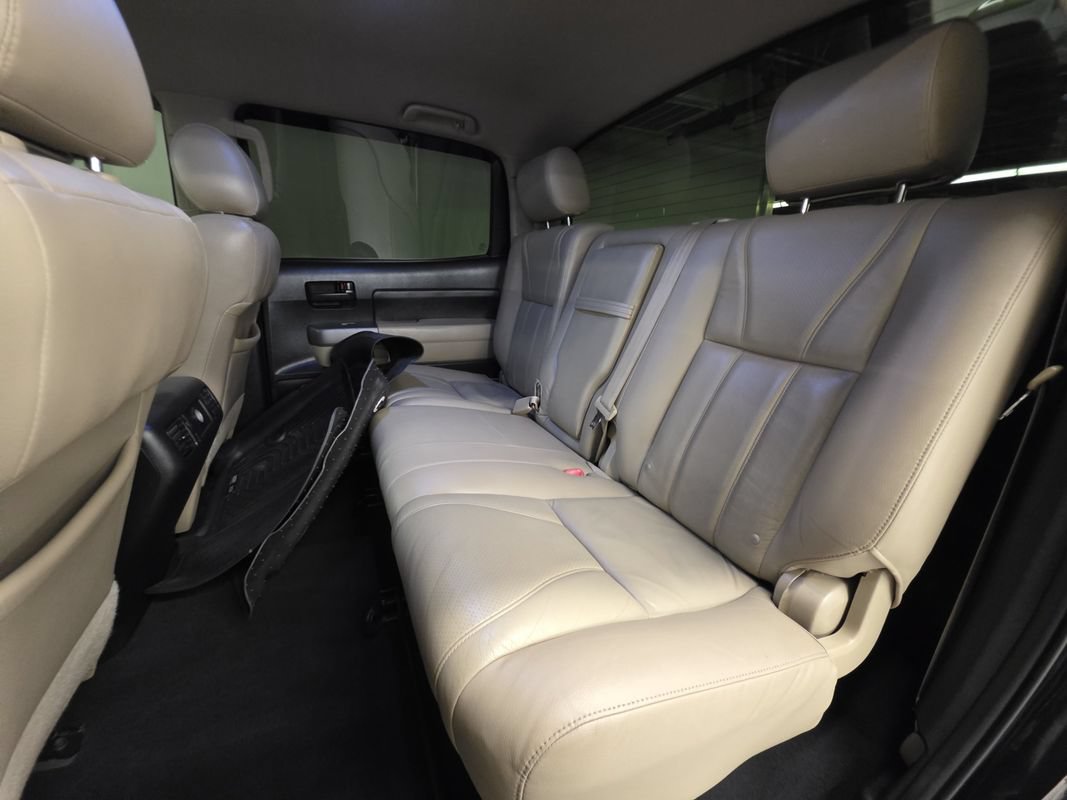Used 2012 Toyota Tundra 4x4 CrewMax w/ SR5 Pkg image 23