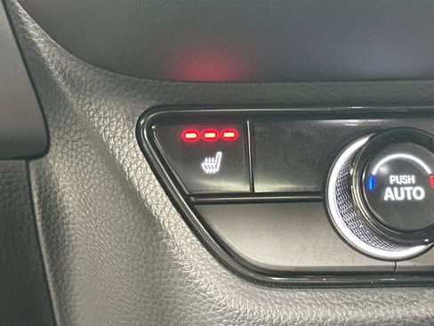 Used 2025 Honda HR-V Sport image 19