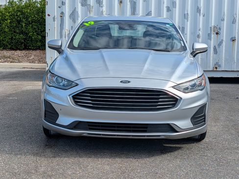 Used 2019 Ford Fusion SE FWD image 8