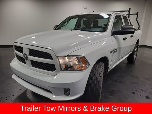 Used 2018 RAM 1500 Express w/ Express Value Package AWD/4WD image 5