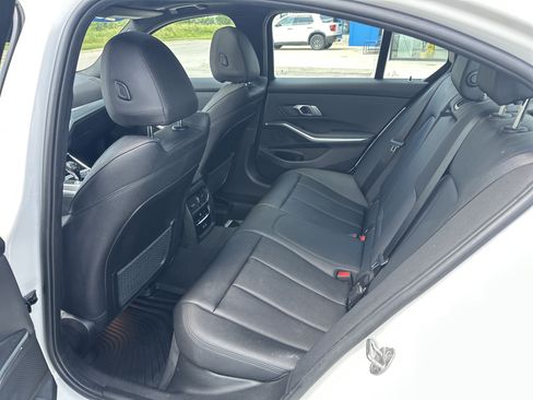 Used 2021 BMW 330i xDrive Sedan w/ Premium Package AWD/4WD image 26