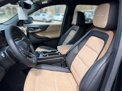 New 2026 Chevrolet Equinox ACTIV w/ Convenience Package III FWD image 9
