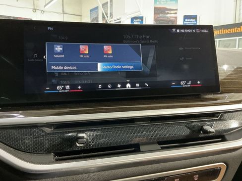 Used 2024 BMW X5 xDrive40i w/ Parking Assistance Package AWD/4WD image 19