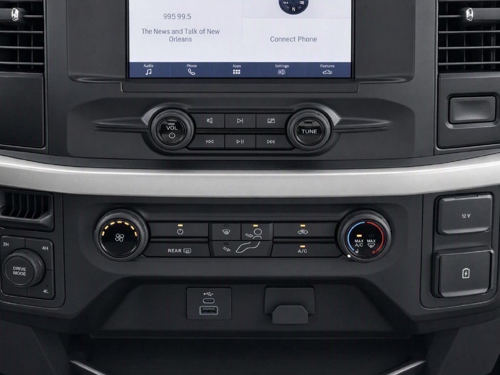 Used 2023 Ford F150 XLT AWD/4WD image 16
