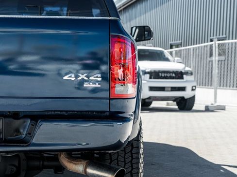 Used 2006 Dodge Ram 2500 Truck SLT image 13