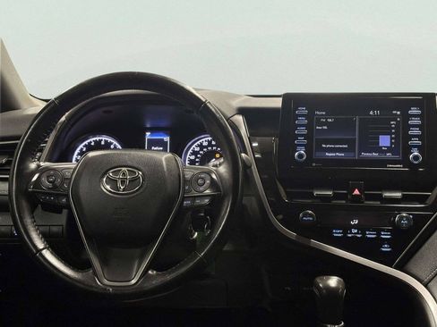 Used 2021 Toyota Camry SE FWD image 22
