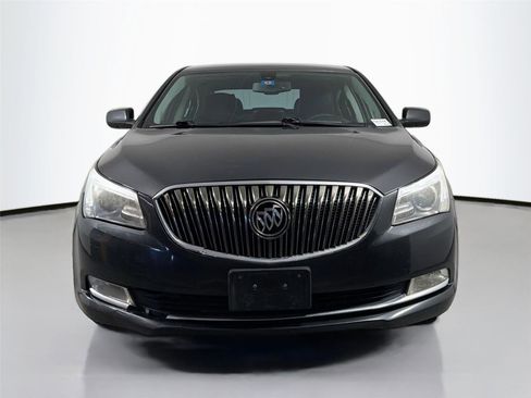 Used 2015 Buick LaCrosse FWD image 2