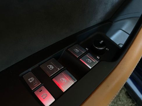 Used 2021 Audi RS 7 Sportback w/ Black Optic Package image 29