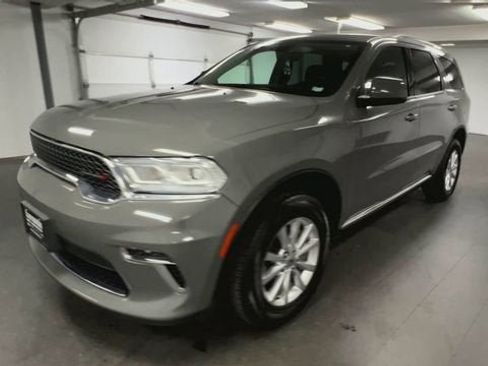 Used 2022 Dodge Durango SXT AWD/4WD image 4