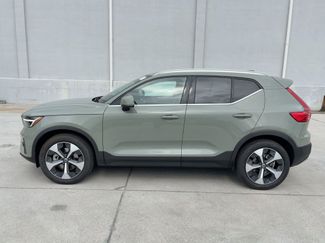 Certified 2025 Volvo XC40 B5 Plus video 2