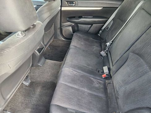 Used 2013 Subaru Outback 2.5i Premium image 30
