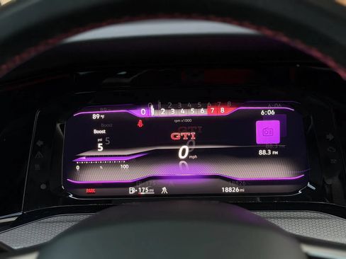 Used 2024 Volkswagen GTI SE FWD image 28