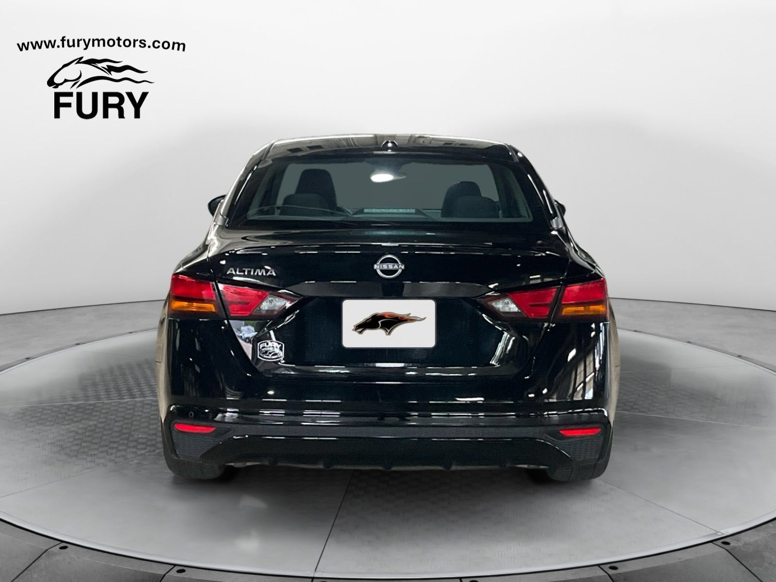 Used 2025 Nissan Altima 2.5 SV FWD image 5