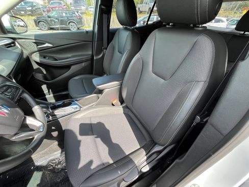 Used 2025 Buick Encore GX Preferred FWD image 37