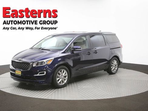 Used 2021 Kia Sedona EX image 57