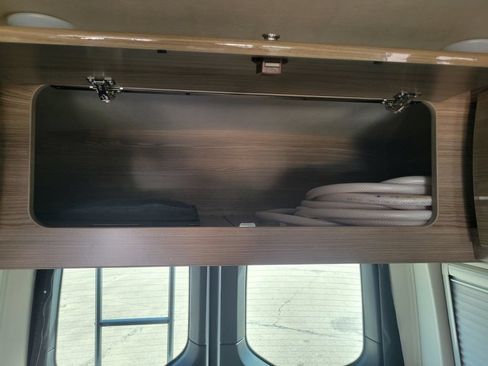 Used 2019 Mercedes-Benz Sprinter 170 image 13