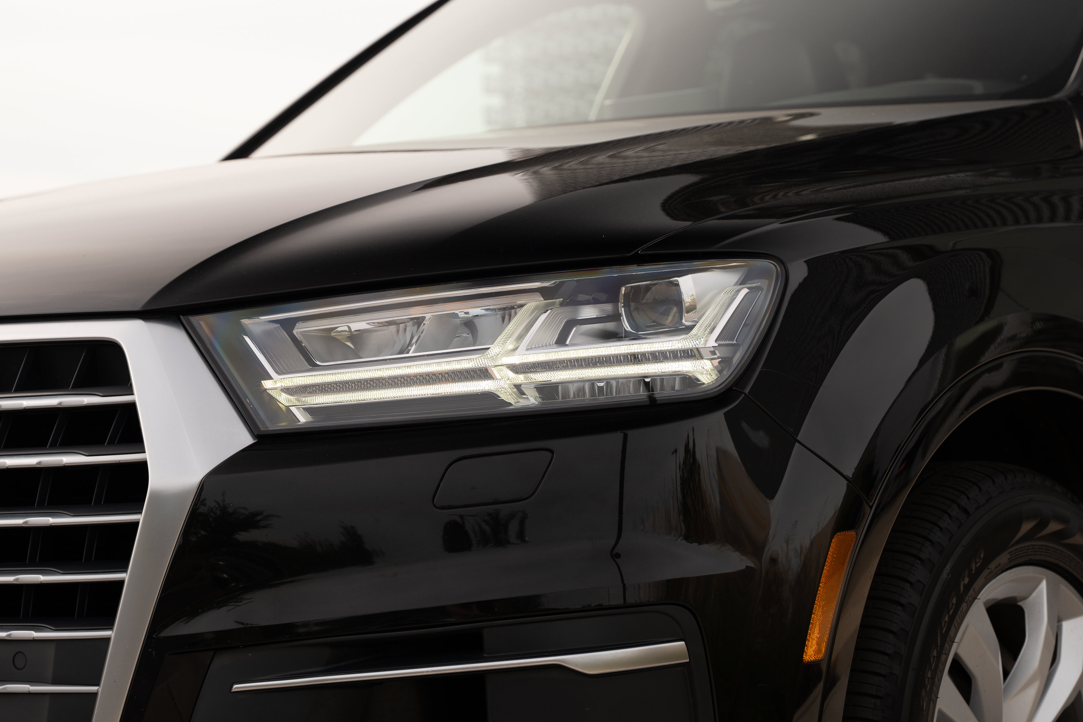 Used 2019 Audi Q7 3.0T Premium Plus AWD/4WD image 34
