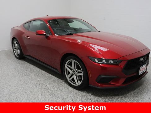 Used 2024 Ford Mustang Premium image 4