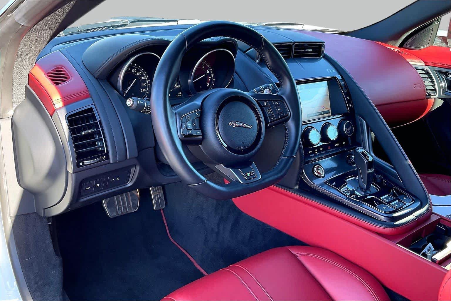 Used 2016 Jaguar F-TYPE R AWD/4WD image 12