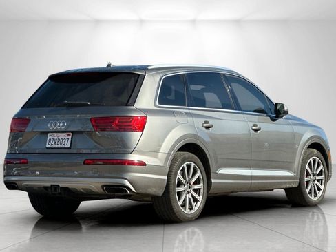 Used 2018 Audi Q7 2.0T Premium Plus w/ Premium Plus Package image 3