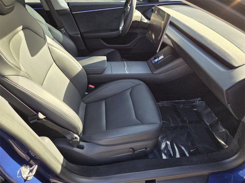 Used 2024 Tesla Model 3 Long Range image 9