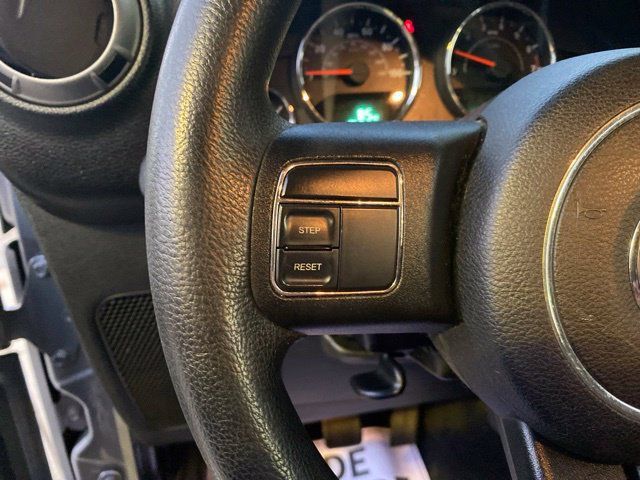 Used 2013 Jeep Wrangler Sport AWD/4WD image 11