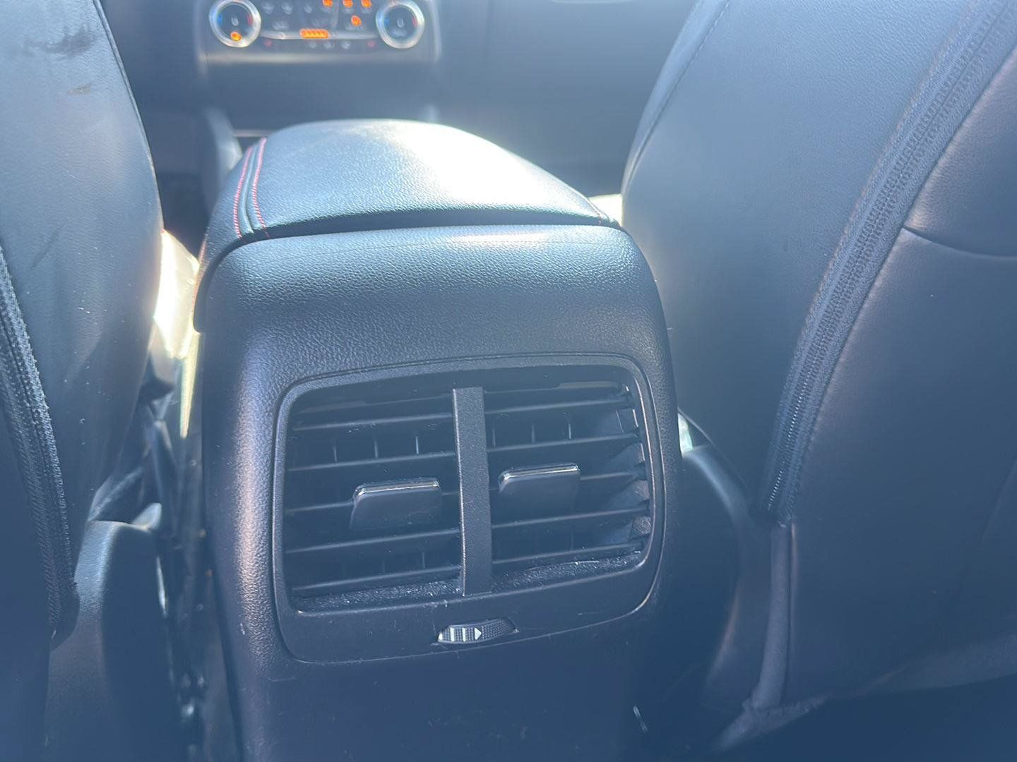 Used 2025 Ford Escape ST-Line Select AWD/4WD image 13
