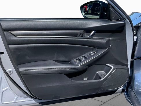 Used 2021 Honda Accord Sport image 21