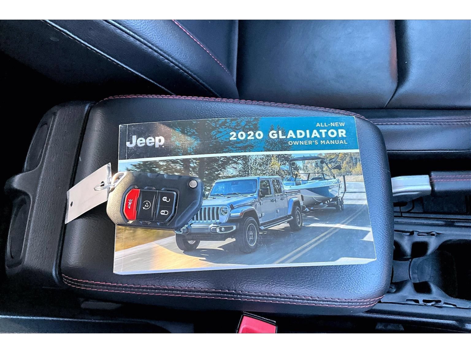 Used 2020 Jeep Gladiator Rubicon AWD/4WD image 36