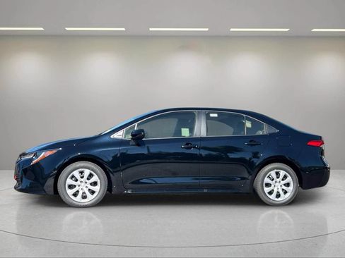 New 2026 Toyota Corolla LE FWD image 8