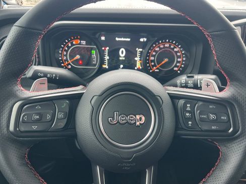 New 2026 Jeep Wrangler Unlimited Rubicon 392 w/ Quick Order Package 27X Moab AWD/4WD image 20