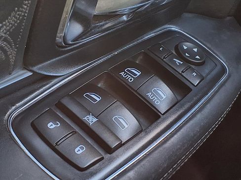 Used 2016 RAM 1500 Limited image 26