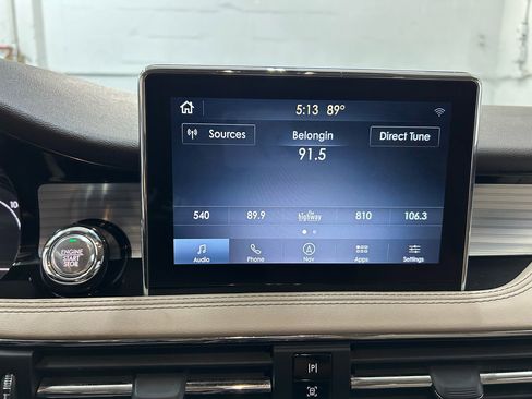 Used 2020 Lincoln Corsair FWD w/ Premium Package image 16