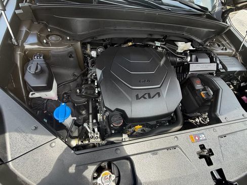 Used 2024 Kia Telluride S AWD/4WD image 21