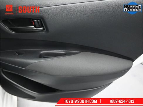 Used 2025 Toyota Corolla LE image 26